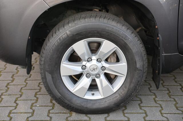 Toyota LAND CRUISER 150 2.8 D-4D 3DRS COMFORT A/T VAN