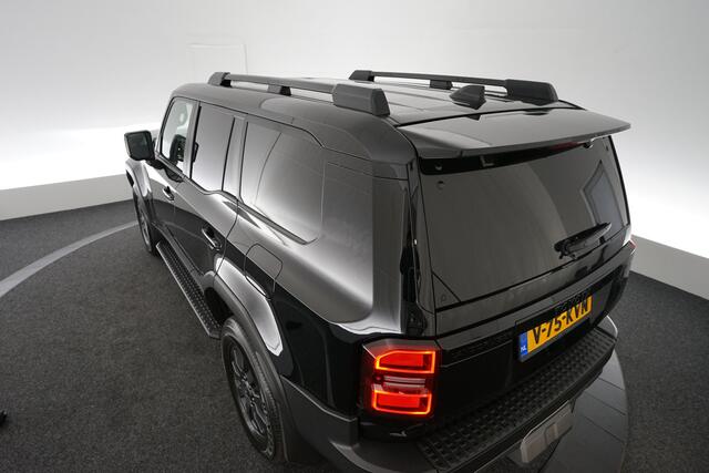 Toyota LAND CRUISER 2.8 D-4D Blind Van Navigator | Vrij van BPM | Trekhaak | Stoel verwarming/ventilatie