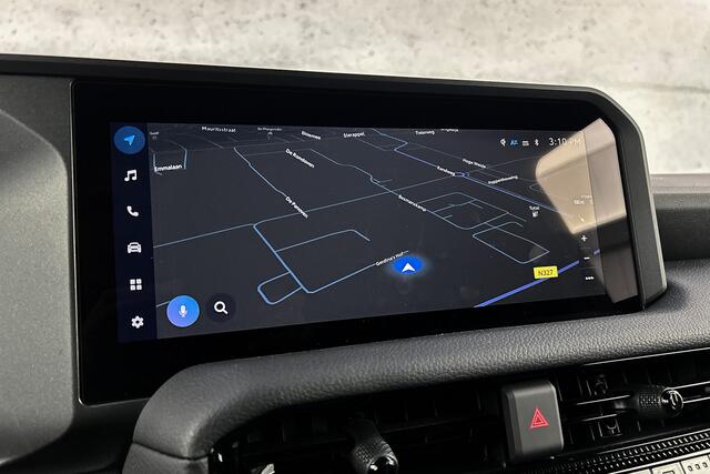 Toyota LAND CRUISER 2.8 D-4D Standard Roof Window Van Navigator | Stoelverwarming | Trekhaak | Rondomzicht camera