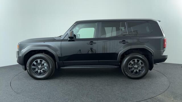 Toyota LAND CRUISER 2.8 D-4D Challenger 7p. *Prijs excl. BPM/BTW | Prijs op basis zakelijke koop |