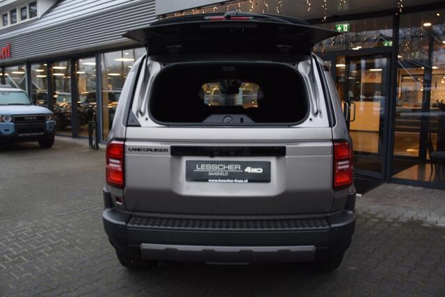 Toyota LAND CRUISER 2.8 D-4D 5DRS ELEGANCE A/T VAN BPM VRIJ