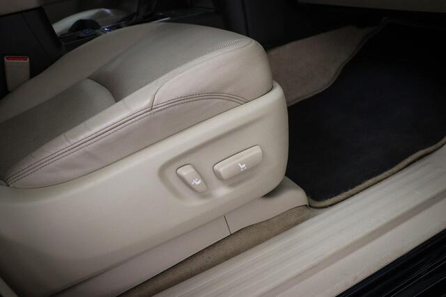 Toyota LAND CRUISER 2.8 D-4D Executive 7p. | STOELVENTILATIE | DAKDRAGER | 360 CAMERA | TREKHAAK