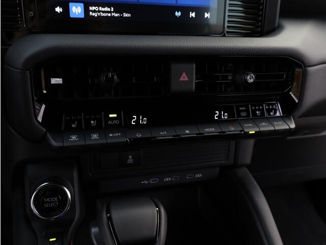 Toyota LAND CRUISER 2.8 D-4D Blind Van Navigator | Geen BPM | Leder | Stoelverwarmin