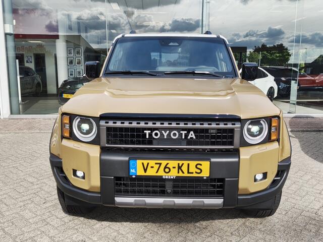 Toyota LAND CRUISER 2.8 D-4D First Edition | Trekhaak | 360 Camera | Head Up Display