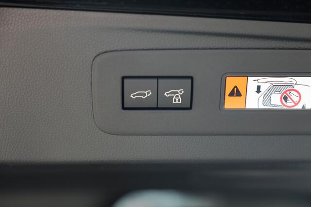 Toyota LAND CRUISER 2.8 D-4D 5DRS ELEGANCE A/T VAN BPM VRIJ