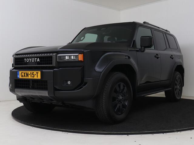 Toyota LAND CRUISER 2.8 D-4D Professional 5p. | Navigatie | 360 Camera | Stoel en stuurwiel verwarmd | Dodehoek Ass. | LM velgen | Draadloze telefoonlader | Leder | Toyota-paasweekend