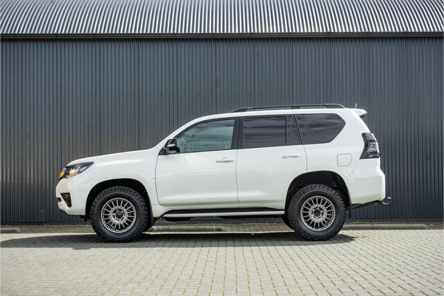 Toyota LAND CRUISER 2.8D-4D | 204 PK | 4X4 | Vol Opties | Automaat | Luchtvering | 360° camera | Adapt.Cruise | Stoelverw. & -koeling | LED