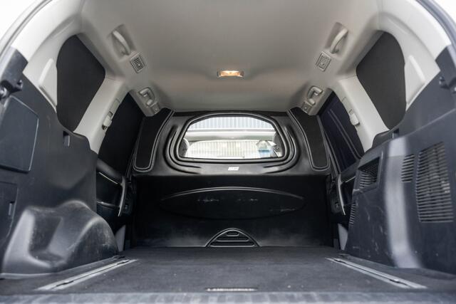 Toyota LAND CRUISER 2.8D-4D | 204 PK | 4X4 | Vol Opties | Automaat | Luchtvering | 360° camera | Adapt.Cruise | Stoelverw. & -koeling | LED