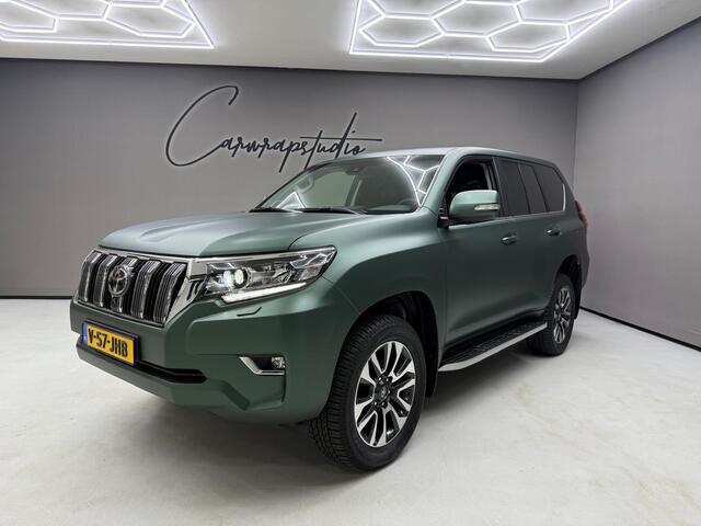 Toyota LAND CRUISER 2.8 D-4D-F Professional Window Van | BPM VRIJ! | Unieke kleur! | Leder | Navigatie | Keyless | Cruise control adaptief |