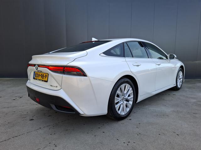 Toyota Mirai WATERSTOF H2 DYNAMIC JBL AUDIO APPLE CARPLAY NAVI CAMERA LED ECC