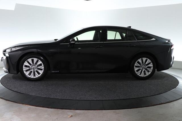 Toyota Mirai Dynamic | NIEUW | CARPLAY | STOELVERW. |