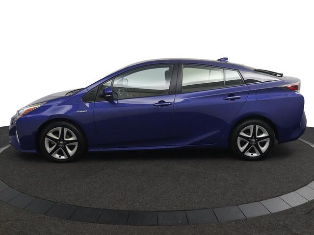 Toyota PRIUS 1.8 Dynamic | Trekhaak | Head Up Display | Navigatie | Stoelverwarming |
