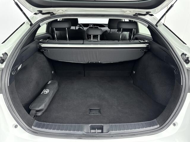 Toyota PRIUS 1.8 Dynamic Limited | Navi | Parkeersensoren | Parkeercamera | Climate Control |