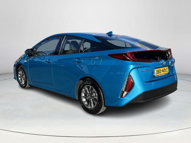 Toyota PRIUS 1.8 Plug-in Business Plus | Navigatie | Stoelverwarming | Parkeercamera achter | Bluetooth |
