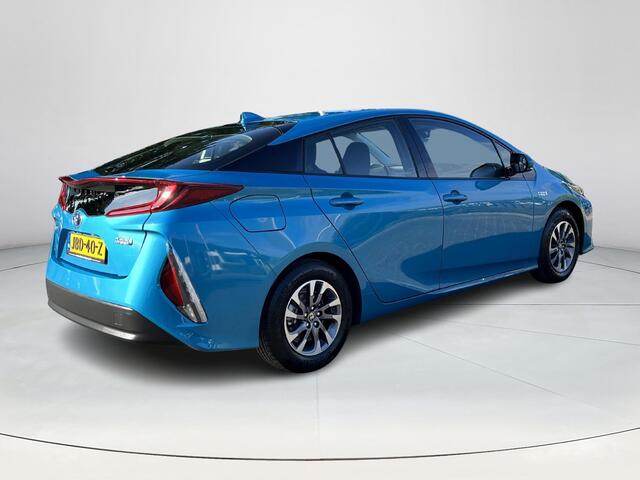 Toyota PRIUS 1.8 Plug-in Business Plus | Navigatie | Stoelverwarming | Parkeercamera achter | Bluetooth |