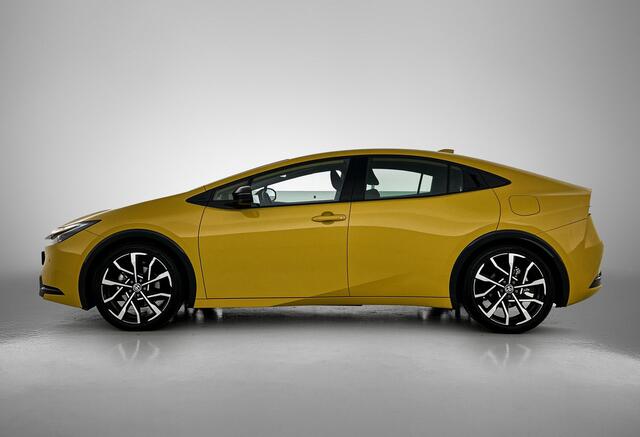 Toyota PRIUS 1.8 Plug-in Executive | Navigatie | Stoel- en Stuurverwarming | Elektrische Achterklep | Parkeersensoren voor+achter |