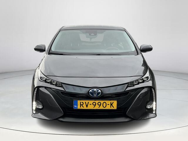 Toyota PRIUS 1.8 Plug-in Business Plus | Navigatie | Achteruitrijcamera | Zonnepaneel