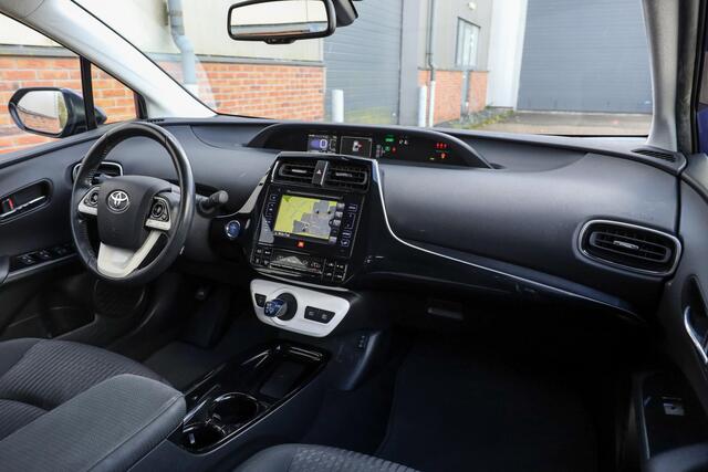 Toyota PRIUS 1.8 Full Hybrid ? LED ? ACC ? Camera