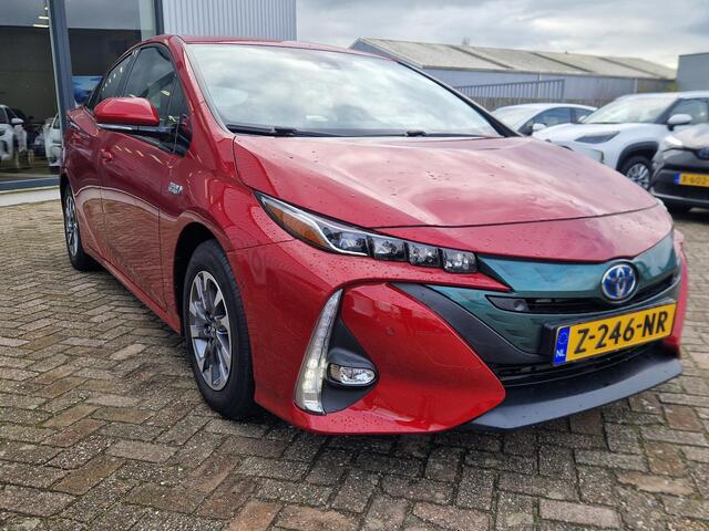Toyota PRIUS 1.8 Plug-in Business Plus