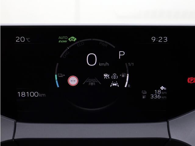 Toyota PRIUS 2.0 Plug-in Executive | El. Achterklep | Stoel/Stuurwielverwarm