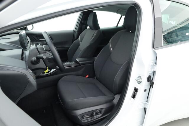 Toyota PRIUS 2.0 Plug-in Executive - Orig. NL | Dig. Cockpit | Adapt. Cruise | Stoel-Stuurverw. | Nav+App.Connect | Camera+PDC | Elek. Klep | ACC | LED v