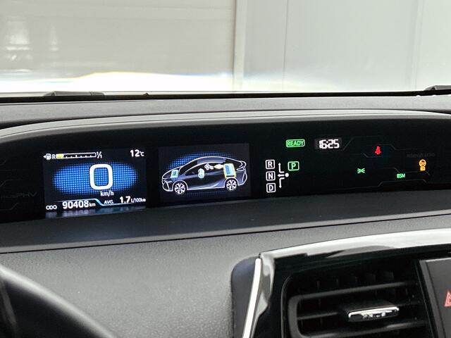 Toyota PRIUS 1.8 Plug-in Dynamic | Voorstoelen verwarmd |