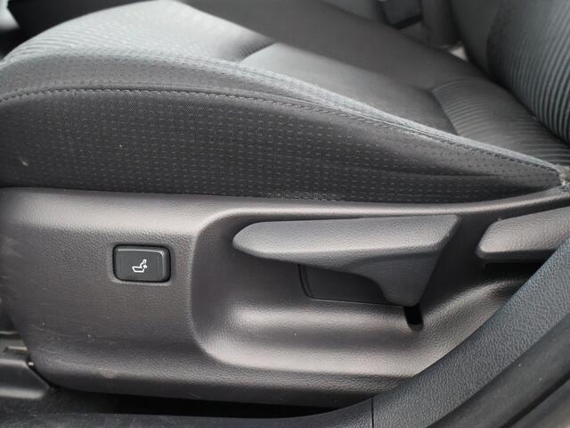 Toyota PRIUS 1.8 Plug-in Executive