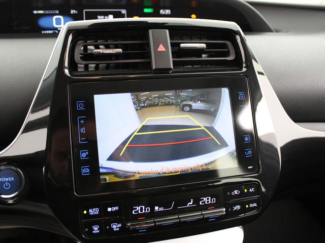 Toyota PRIUS 1.8 Plug-in Hybrid Dynamic Limited | Head up Display | Navigatie | Stoelverwarming | Cruise Control Adaptief | Camera |