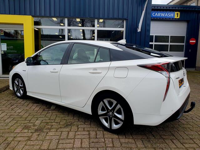 Toyota PRIUS 1.8 Dark Edition All-in prijs!