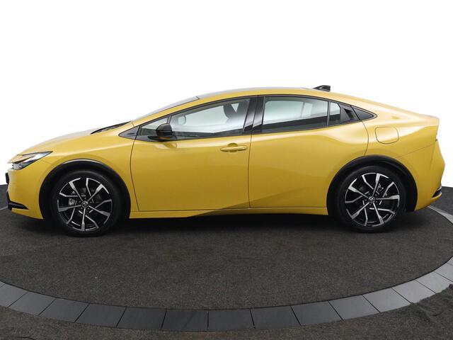 Toyota PRIUS 2.0 Plug-in Hybrid 220 Executive Panoramisch dak NIEUW!