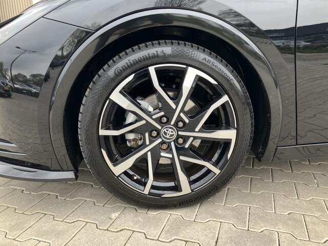 Toyota PRIUS 2.0 Plug-in Executive | Stoel/stuur verw | All season | Camera