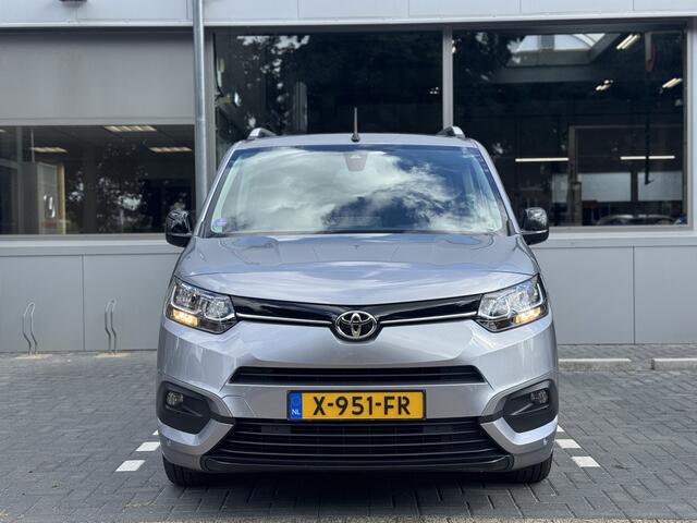 Toyota PROACE CITY Verso 1.2 Turbo Active Long Apple Carplay, camera achter, parkeersensoren, trekhaak , All-in Rijklaarprijs