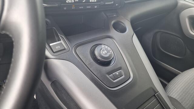 Toyota PROACE 1.2 Turbo Dynamic Automaat 5 Pers,