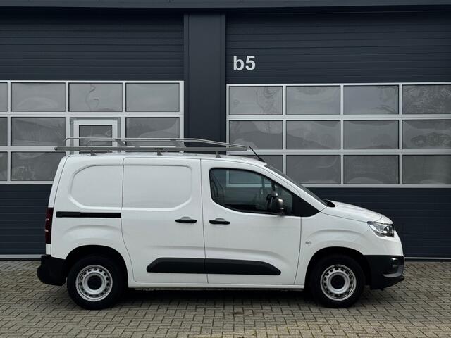Toyota PROACE 1.5 D-4D 102pk LIVE Dealeronderhouden / Navi by APP / Airco / Imperial / Trekhaak