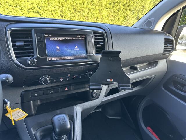 Toyota PROACE 2.0 D-4D 145 PK / L2H1 / 1e EIGENAAR / 74.939 KM / AIRCO / CRUISE / 3-ZITS / BLUETOOTH