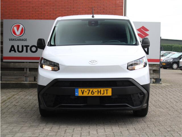 Toyota PROACE CITY 1.5 D-4D Challenger L2 Long Automaat, Parkeersensoren, Trekhaak, Cruise Control