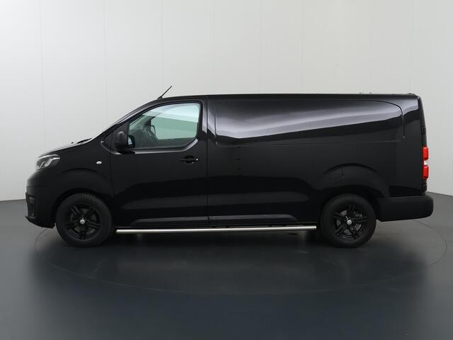 Toyota PROACE Worker 2.0 D-4D | LONG | AUT. | NAVIGATIE | PARKEERSENSOREN | CRUISE CONTROL | AIRCO | 3 ZITS | APPLE CARPLAY / ANDROID AUTO | TREKHAAK | SIDE BARS | LICHTMETALEN WIELEN