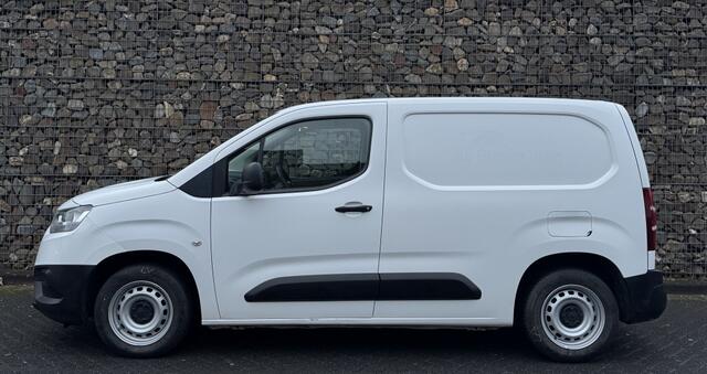 Toyota PROACE CITY 1.5 D-4D Cool Comf. Airco Nieuwe APK