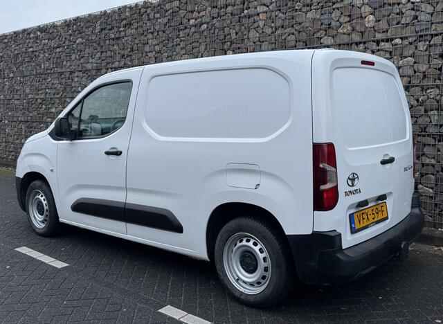 Toyota PROACE CITY 1.5 D-4D Cool Comf. Airco Nieuwe APK