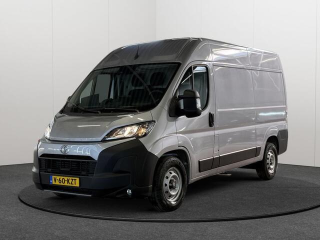 Toyota PROACE Max 2.2 D-4D L2H2 3.5t Navigator