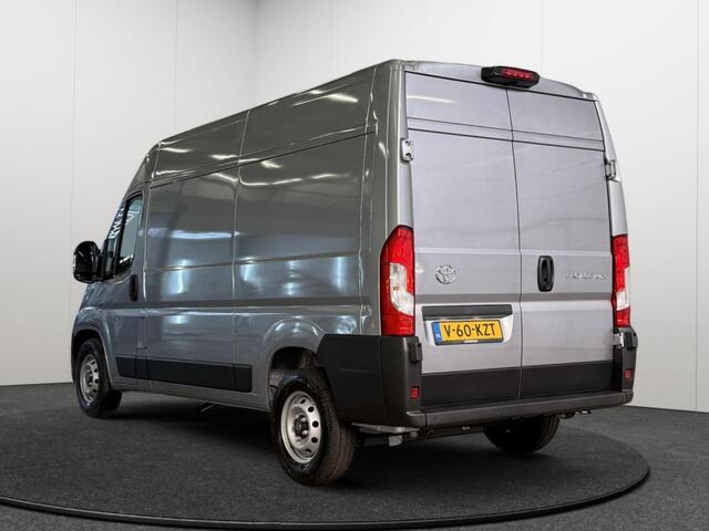 Toyota PROACE Max 2.2 D-4D L2H2 3.5t Navigator