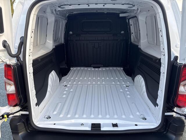 Toyota PROACE CITY Electric Challenger 50 kWh **NIEUWE BUS/ DIRECT LEVERBAAR**