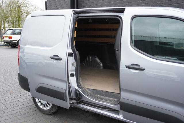 Toyota PROACE CITY 1.5 130PK EURO 6 - Airco - Navi - Cruise - ¤13.900,- Excl.