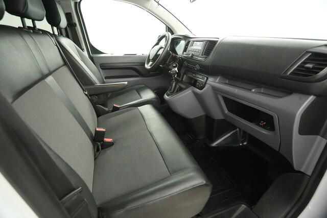 Toyota PROACE Worker 2.0 D-4D L3H1 | Euro6 | DC | 6-Zits | 2500KG Trekgew. | 2xSchuifdeur | Airco | Cruise | Trekhaak | Stoelverw.