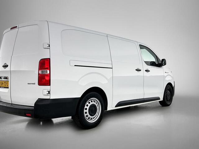 Toyota PROACE Electric Worker L2 Extra Range 75KWh / SOH 90% / 3Pers. / Navigatie / Airco / Bedrijfswagen inrichting / Apk 02-2027