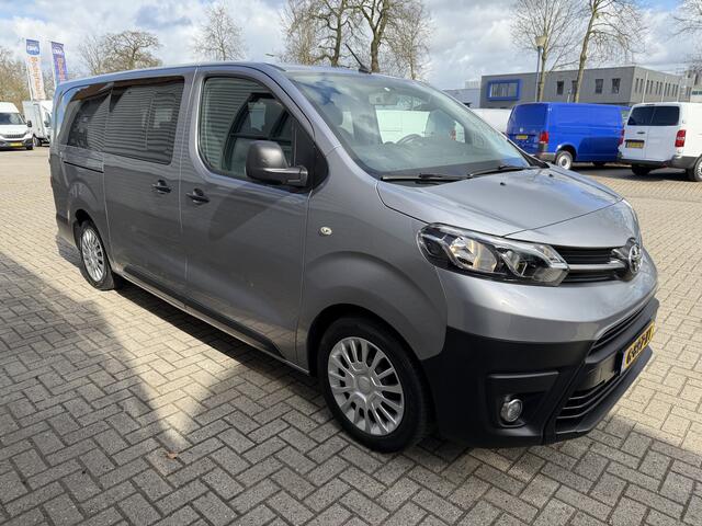 Toyota PROACE Shuttle 2.0 D-4D automaat Navigator Medium L3H1 / 9 persoons / euro 6 diesel / bpm vrij / vaste prijs rijklaar ¤ 19.950 incl btw / inclusief een nieuwe distributie riem / isofix !