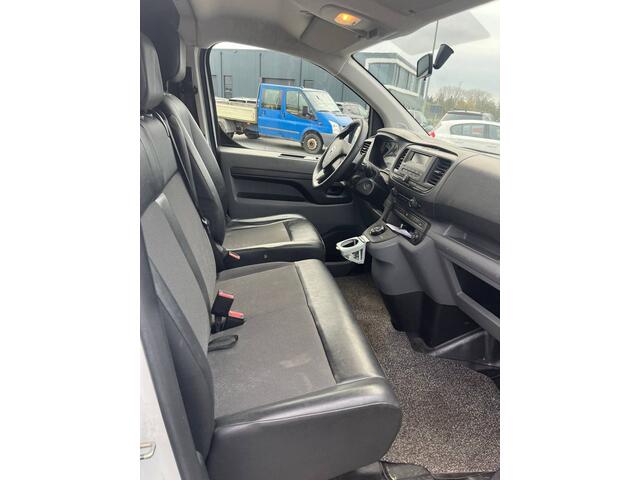 Toyota PROACE Worker 1.6 D-4D Cool Comfort Automaat Bj 2017 Nwe apk 3-pers Airco ,Trekhaak