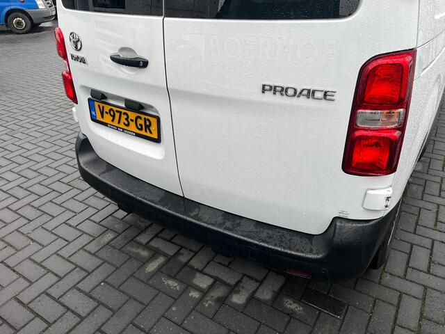Toyota PROACE Worker 1.6 D-4D Cool Comfort Automaat Bj 2017 Nwe apk 3-pers Airco ,Trekhaak