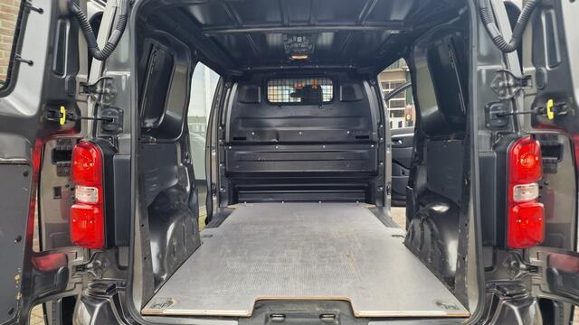 Toyota PROACE Worker 2.0 D-4D Black Line, 2x Schuifd, Navigatie, Climate Control