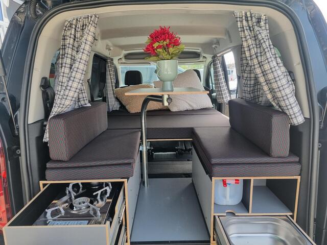 Toyota PROACE CITY Verso 1.2 Turbo Dynamic Long Automaat MINICAMPER